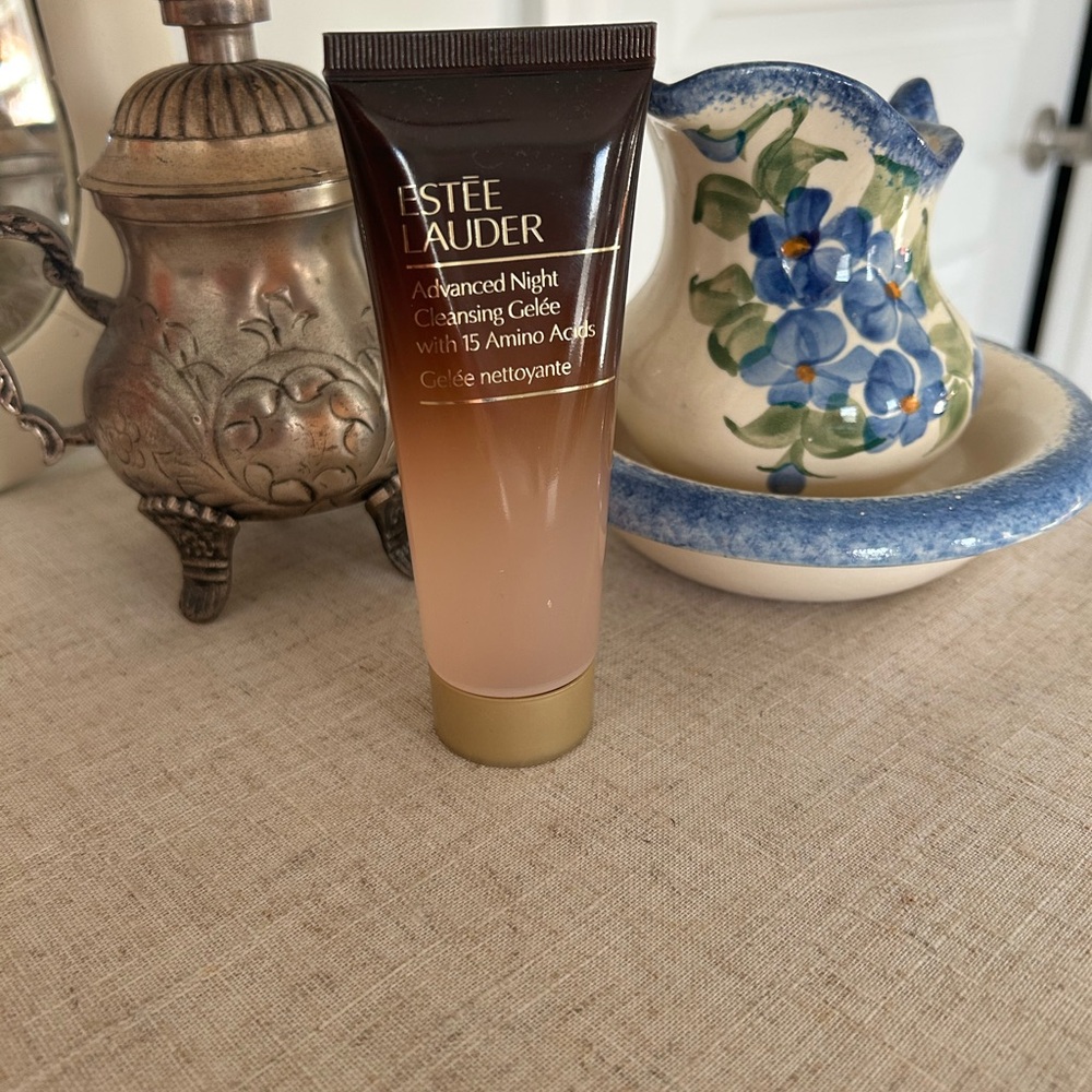Estée Lauder Advanced Night Cleansing Gelée